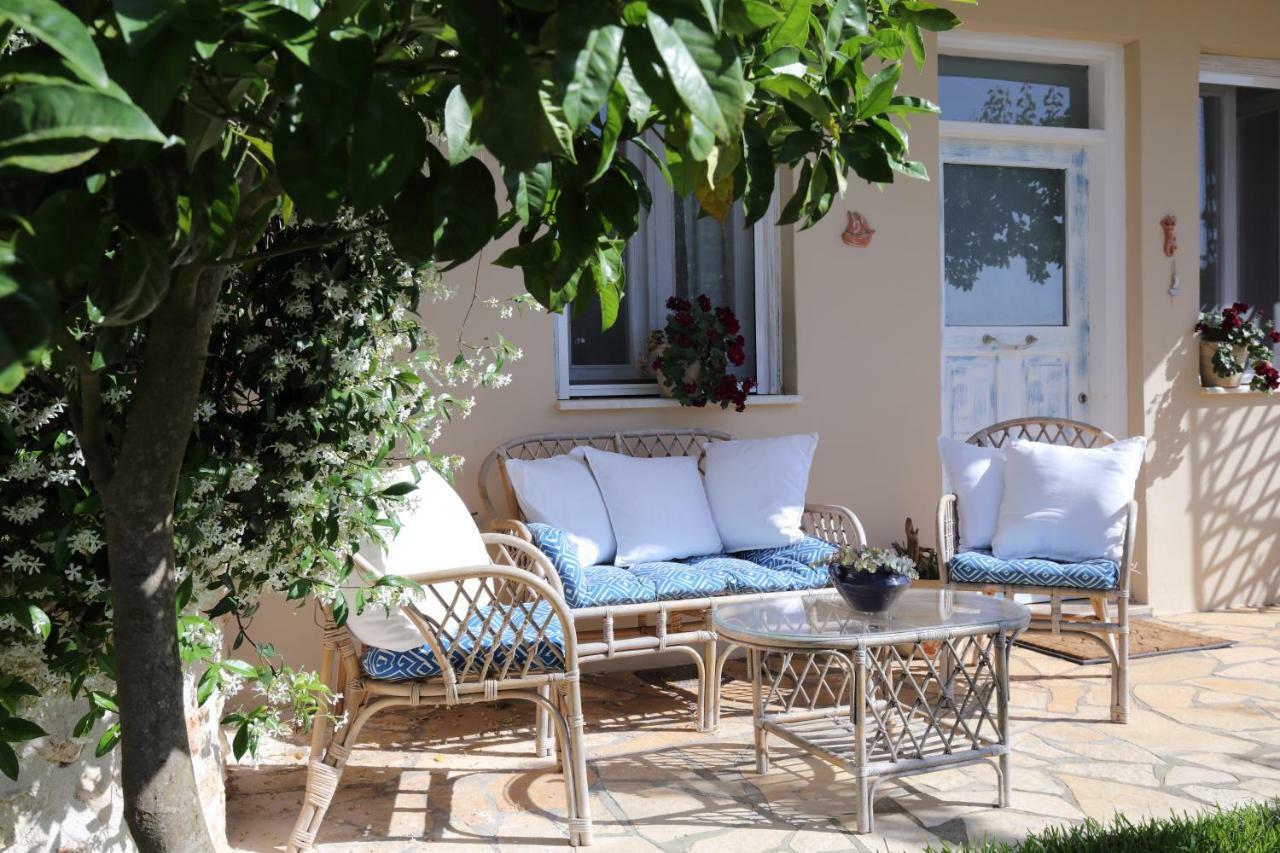 Tsoukaládhes Villa Elenia מראה חיצוני תמונה